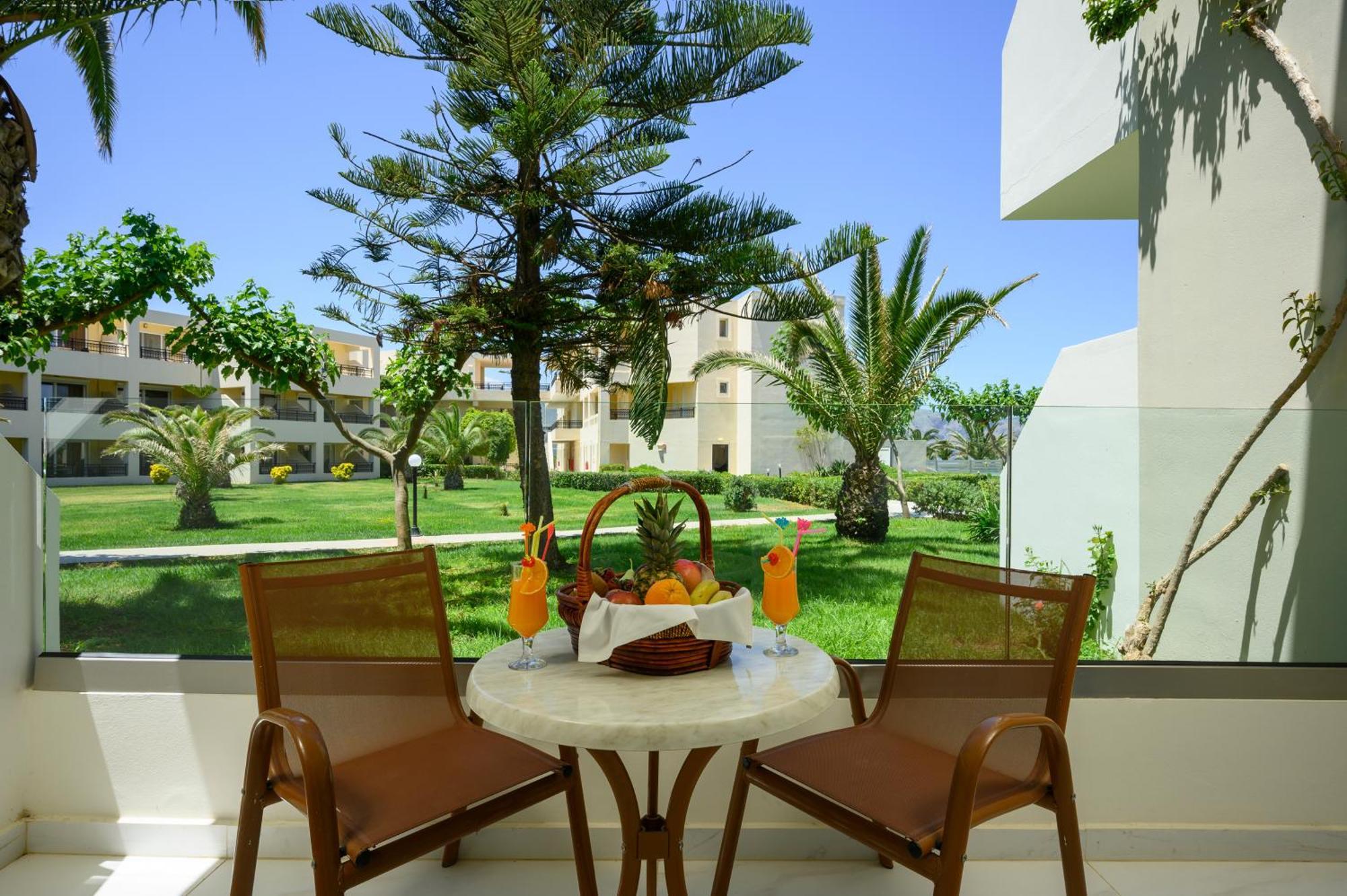 Vantaris Palace Paralia Kourna Экстерьер фото