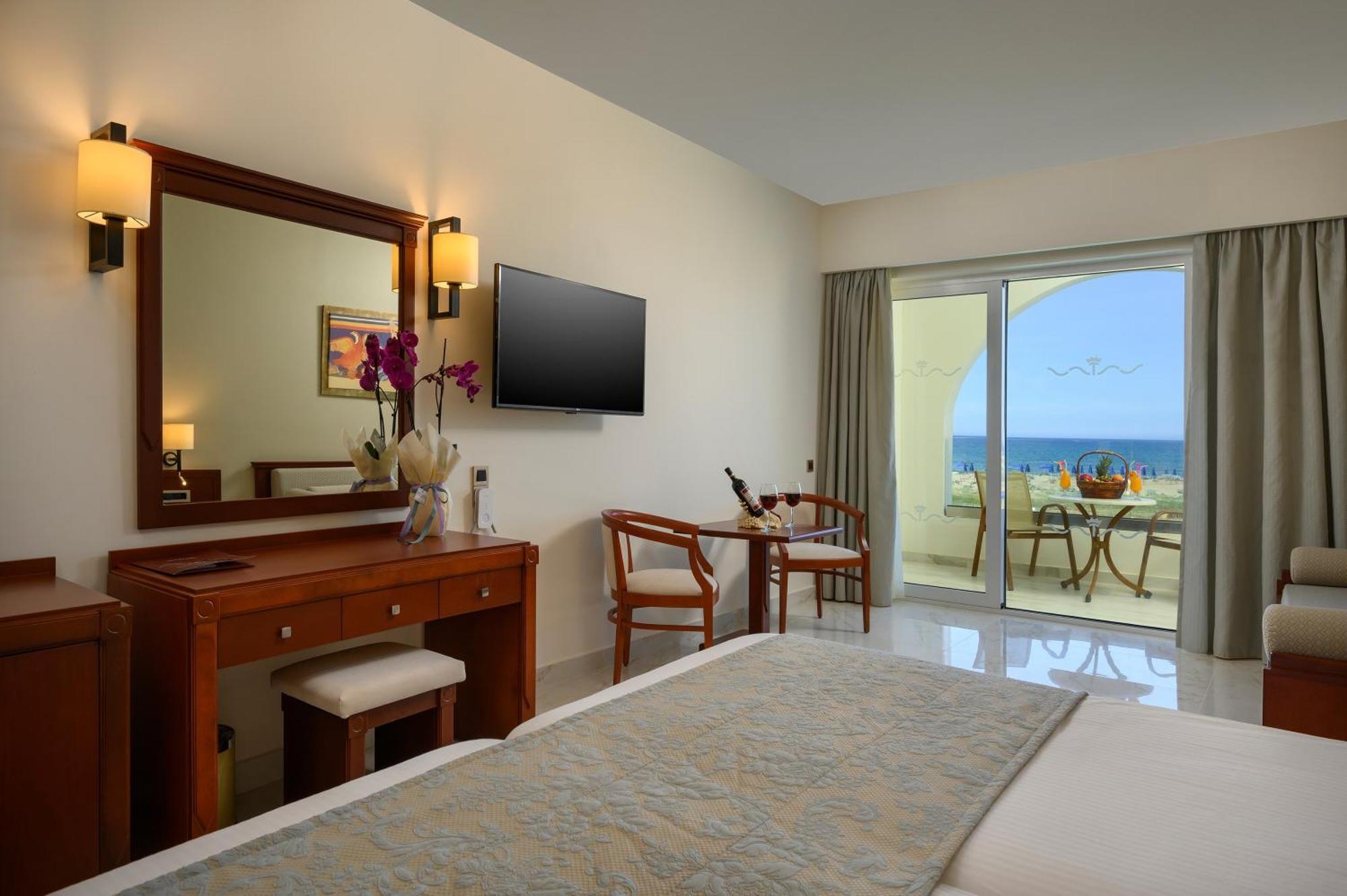Vantaris Palace Paralia Kourna Экстерьер фото