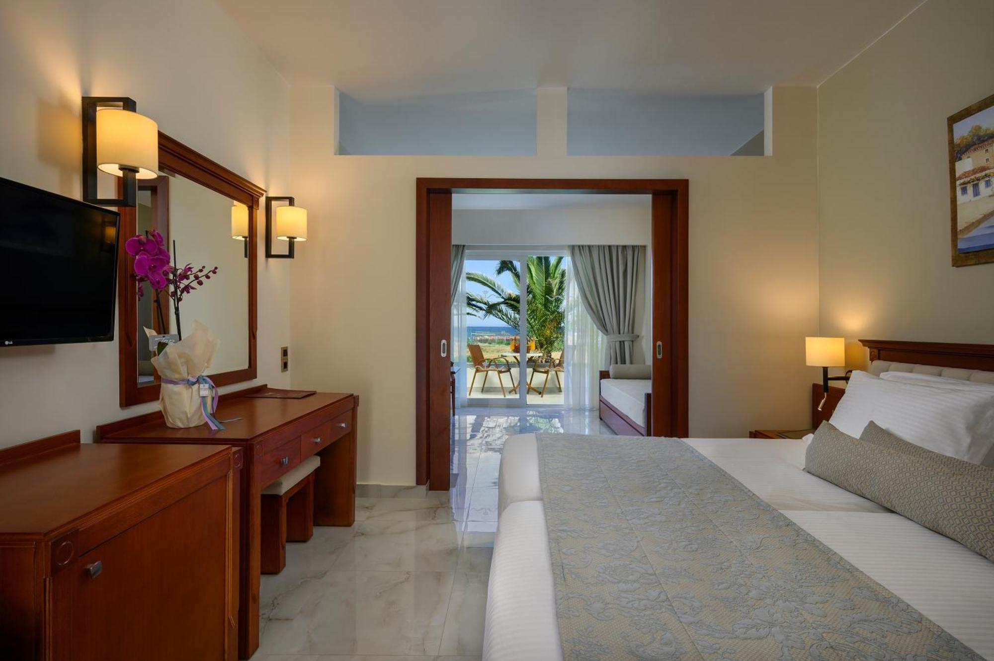 Vantaris Palace Paralia Kourna Экстерьер фото